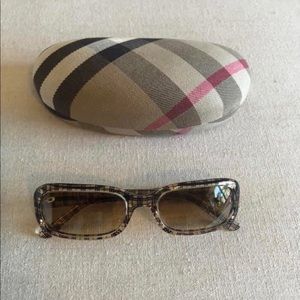 SOLD on other site! Burberry sunglasses vintage!!